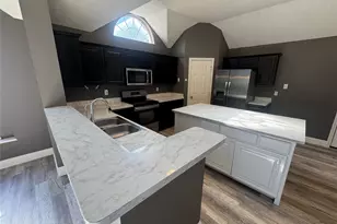 5634 Indian Hill Dr, Arlington, TX 76018 - Photo 11