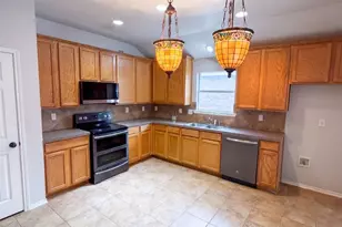 14609 Little Anne Dr, Little Elm, TX 75068 - Photo 3