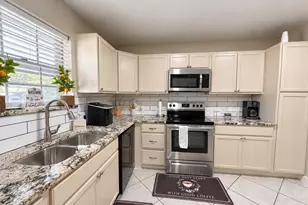 5125 Cloyce Ct, North Richland Hills, TX 76180 - Photo 11