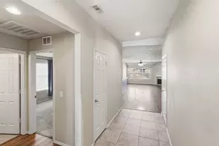 1029 Abigail Dr, Arlington, TX 76002 - Photo 11