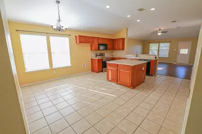 3252 Torio, Grand Prairie, TX 75054 - Photo 3
