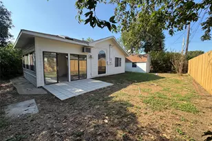 6511 Devine Dr, Arlington, TX 76001 - Photo 17