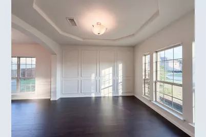 908 Heath Creek Drive, DeSoto, TX 75115 - Photo 3