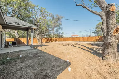 1019 Newby Avenue, Bridgeport, TX 76426 - Photo 35