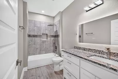 1093 Oak Ridge Drive, Oak Ridge, TX 75160 - Photo 17
