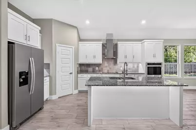 1093 Oak Ridge Drive, Oak Ridge, TX 75160 - Photo 5