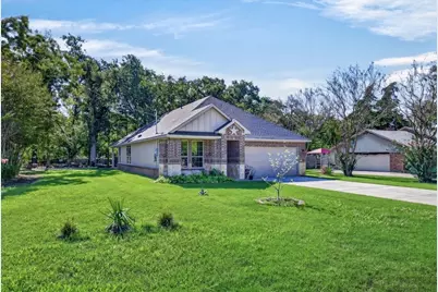 1093 Oak Ridge Drive, Oak Ridge, TX 75160 - Photo 21