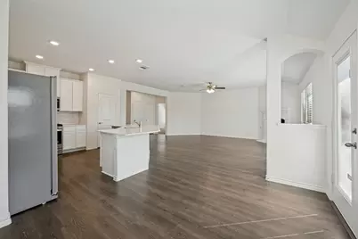 10516 Fountain Gate Street, Aubrey, TX 76227 - Photo 9