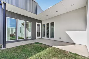 835 Nomas St, Dallas, TX 75212 - Photo 35