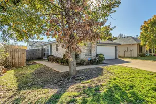 2920 Newport Ave, Denton, TX 76209 - Photo 3