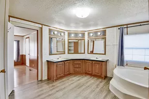 4040 Dillard Ct, Joshua, TX 76058 - Photo 13
