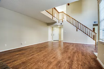 300 Canyon Lane, Irving, TX 75063 - Photo 21