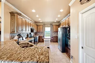 12411 Strittmatter Rd, Pilot Point, TX 76258 - Photo 11