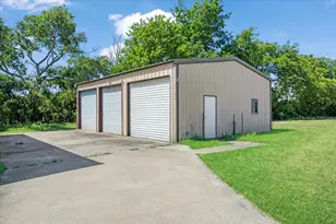 5393 State Hwy 5, Van Alstyne, TX 75495 - Photo 31