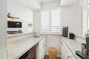 2709 Edinboro Dr, Arlington, TX 76012 - Photo 9
