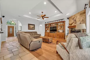 9645 Oak Meadow Ln, Pilot Point, TX 76258 - Photo 7