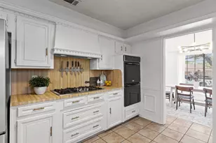 841 Villa Ridge Dr, Garland, TX 75043 - Photo 13
