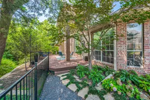 9352 Stratford Way, Dallas, TX 75220 - Photo 25