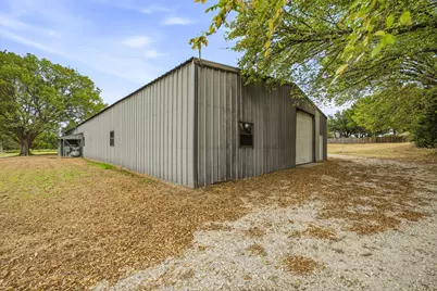 1324 N Saint James Road, Pilot Point, TX 76258 - Photo 7
