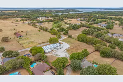 1324 N Saint James Road, Pilot Point, TX 76258 - Photo 27