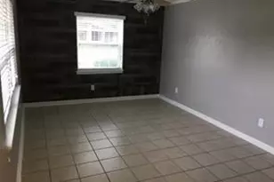 2426 Lasalle Dr, Irving, TX 75062 - Photo 9