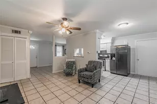 1104 Crane Dr, Euless, TX 76039 - Photo 11