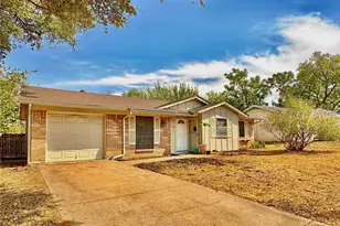 1104 Crane Dr, Euless, TX 76039 - Photo 3