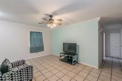 1104 Crane Drive, Euless, TX 76039 - Photo 9