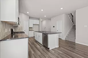 5725 Castle Peak Bnd, Fort Worth, TX 76126 - Photo 5
