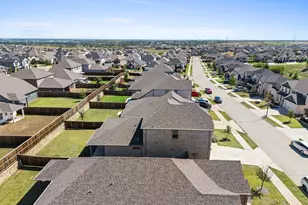 5725 Castle Peak Bnd, Fort Worth, TX 76126 - Photo 33