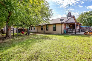1219 Hyde Park Blvd, Cleburne, TX 76033 - Photo 39