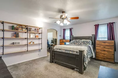 1219 Hyde Park Boulevard, Cleburne, TX 76033 - Photo 29