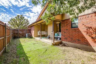 1219 Hyde Park Blvd, Cleburne, TX 76033 - Photo 35