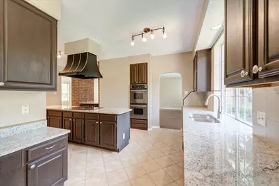 3322 Bridlewood Drive, Grapevine, TX 76051 - Photo 17