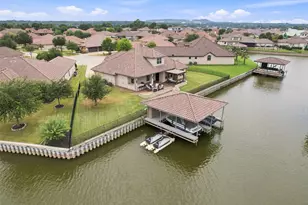 1601 Malibu Bay Ct, Granbury, TX 76048 - Photo 35