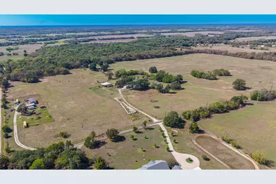 1586 County Road 4133, Cumby, TX 75433 - Photo 7
