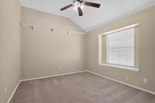 333 Carriage Ln, Saginaw, TX 76179 - Photo 25