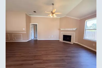 5327 Lake Gardens Drive, Grand Prairie, TX 75052 - Photo 7