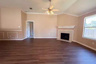 5327 Lake Gardens Drive, Grand Prairie, TX 75052 - Photo 7