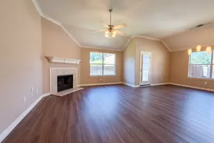 5327 Lake Gardens Drive, Grand Prairie, TX 75052 - Photo 3
