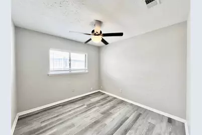 2319 Redbrook Drive, Arlington, TX 76014 - Photo 7