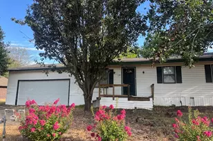 309 McDaniel, Mineola, TX 75773 - Photo 1