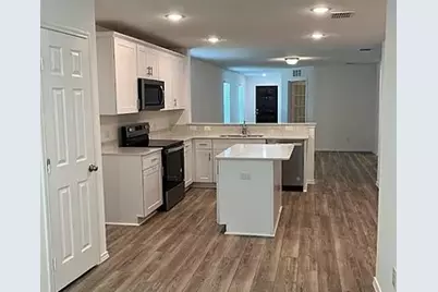 610 Grenada Lake Drive, Princeton, TX 75407 - Photo 5
