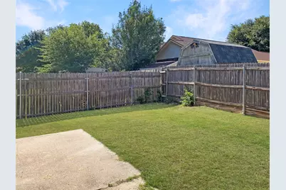 10112 Chapel Glen Terrace, Fort Worth, TX 76116 - Photo 9