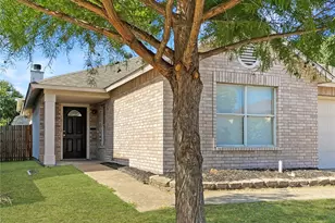 10112 Chapel Glen Ter, Fort Worth, TX 76116 - Photo 5