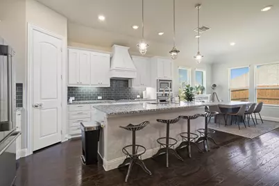 10912 Smithville Place, McKinney, TX 75071 - Photo 5