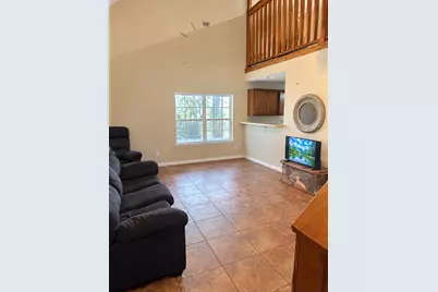 1017 W 3rd Street, Taylor, TX 76574 - Photo 3