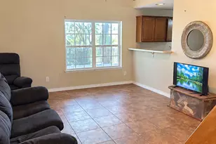 1017 W 3rd St, Taylor, TX 76574 - Photo 3
