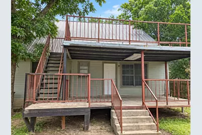 1017 W 3rd Street, Taylor, TX 76574 - Photo 21