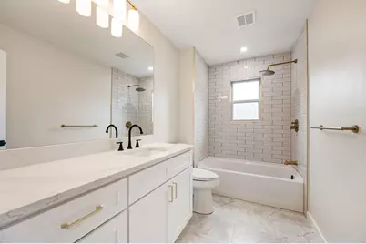 505 Emerson Drive, Euless, TX 76039 - Photo 15